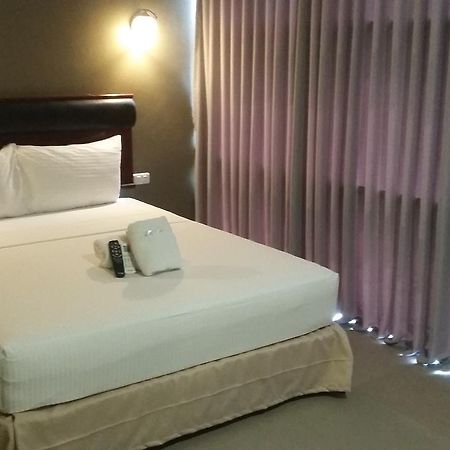 Win Hotel & Casino Talisay (Cebu) Exterior foto