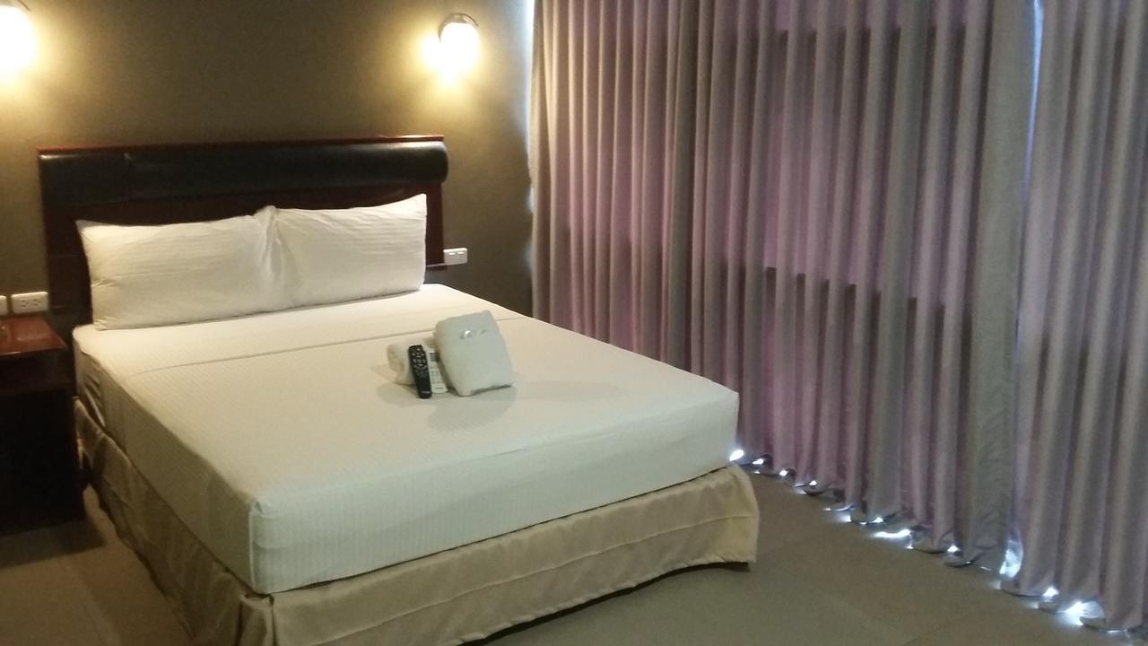 Win Hotel & Casino Talisay (Cebu) Exterior foto