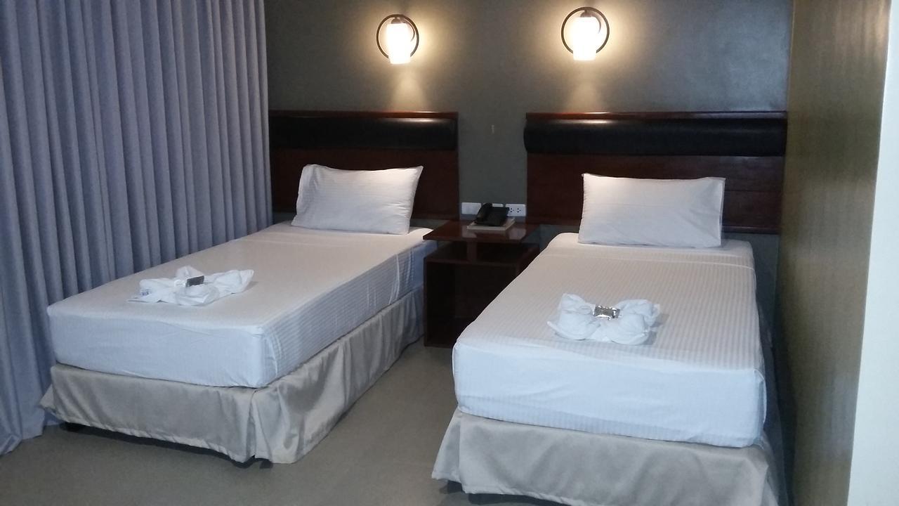 Win Hotel & Casino Talisay (Cebu) Exterior foto